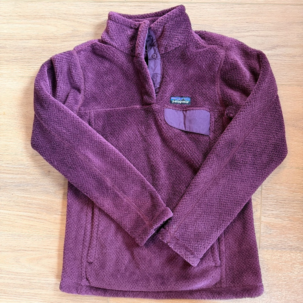 XS Patagonia Women's Re-Tool Snap-T Fleece Pullover in Purple